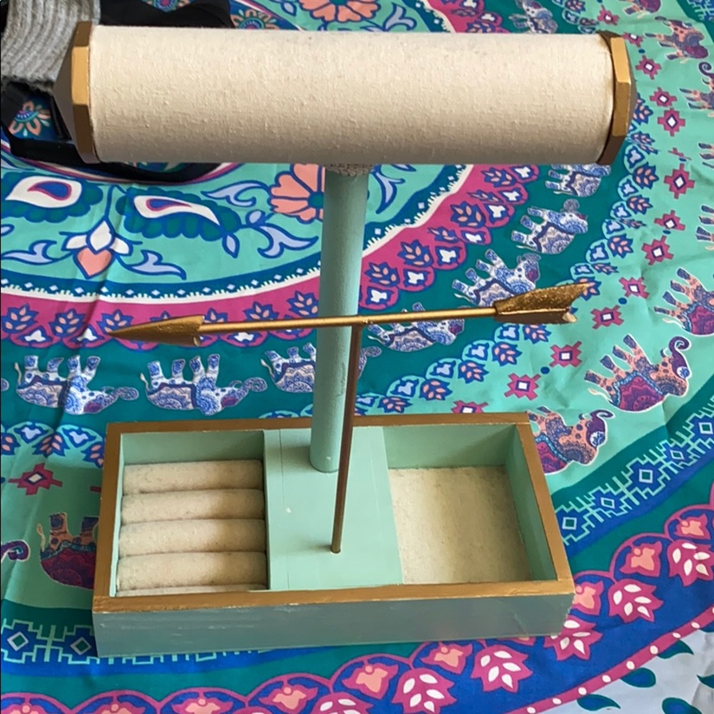 Jewelry holder